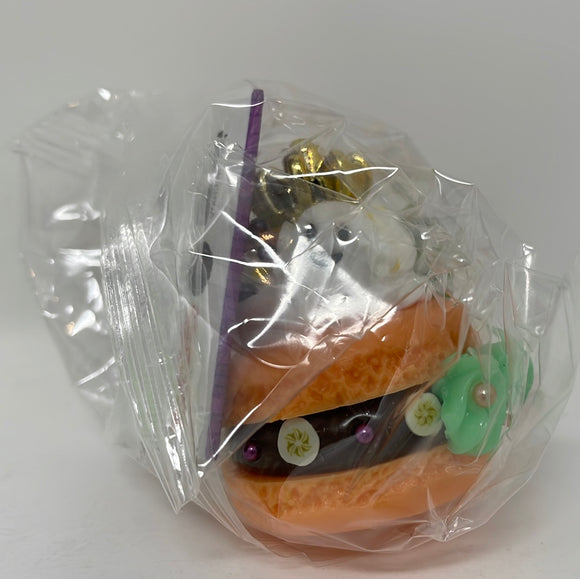 Gashapon Ottimo Dolce BC Halloween Sweets Miniature Food Collectible Ghost Macaron