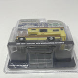 Greenlight Collectibles Winnebago 1986 Chevy Silverado W/ Winnebago Slide-In Camper 1:64 Hobby Exclusive