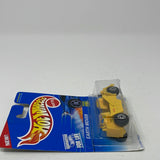 Hot Wheels Blue Card Earth Mover 482