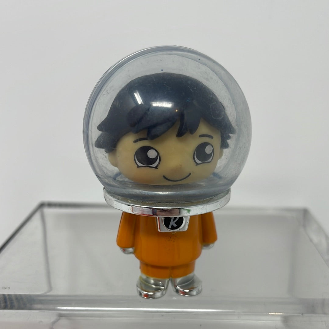 Ryan's World Figure Orange Astronaut Ryan – shophobbymall