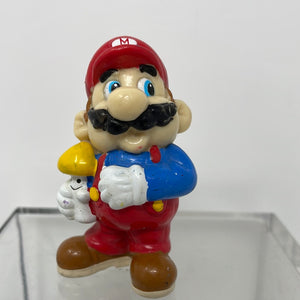 Super Mario Holding Mushroom PVC Figurine Nintendo Applause 1989 Figure 2.5"