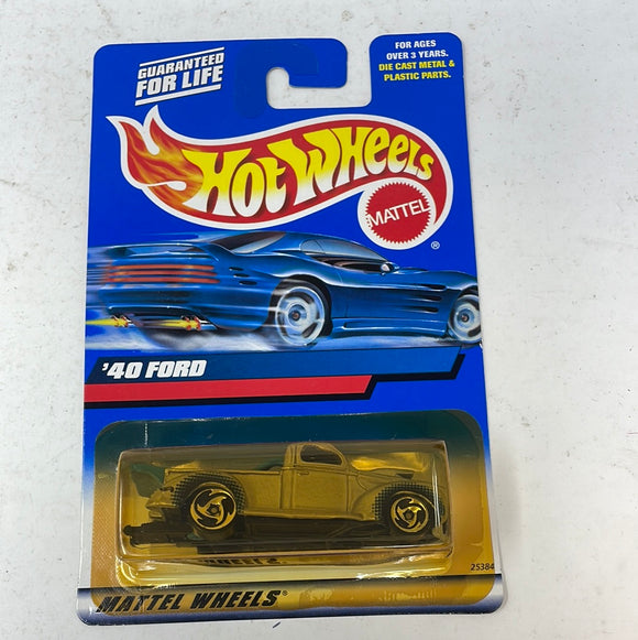 Hot Wheels Diecast 1:64 2000 ‘40 Ford #192