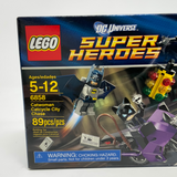 LEGO DC Universe Catwoman Catcycle City Chase 6858