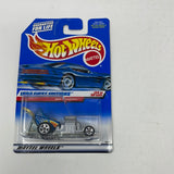 Hot Wheels 1999 First Editions Baby Boomer 680