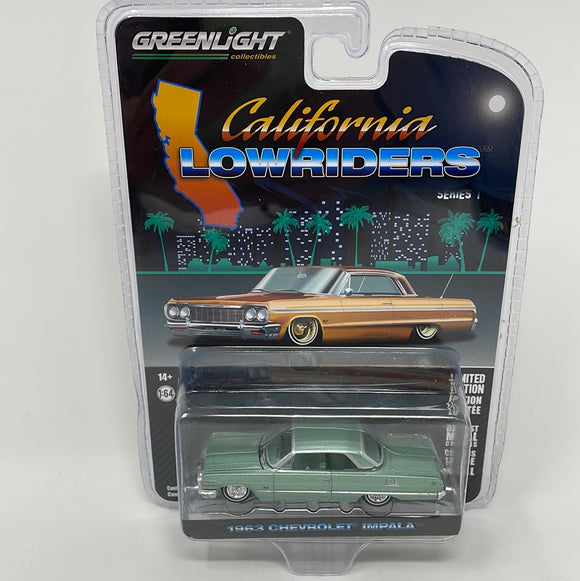 Greenlight Collectibles Series 1 1:64 California Lowriders 1963 Chevrolet Impala