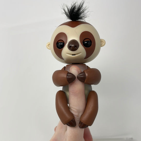 Fingerlings Baby Sloth Interactive Electronic Pet Lot 2016 WowWee brown Working