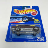 Hot Wheels Blue Card Mercedes 380SEL 253