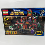 Lego DC Universe Super Heroes 6857 The Dynamic Duo Funhouse Escape