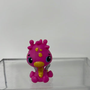 HATCHIMALS COLLEGGTIBLES FIGURE  PINK GIRAFFE  SEASON 1