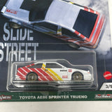 Hot Wheels Premium Slide Street Toyota AE86 Sprinter Trueno 3/5