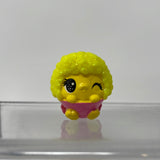 Hatchimals Colleggtibles Cosmic Candy CHILLY PUPPIT Yellow Mini Figure